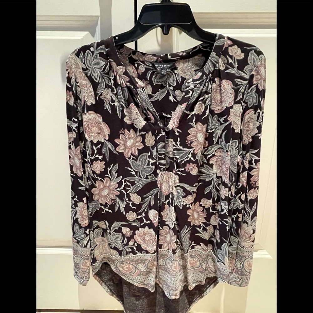 ‼️🎉HOST PICK🎉‼️ Lucky Brand Hi/low blouse New without tags Never worn